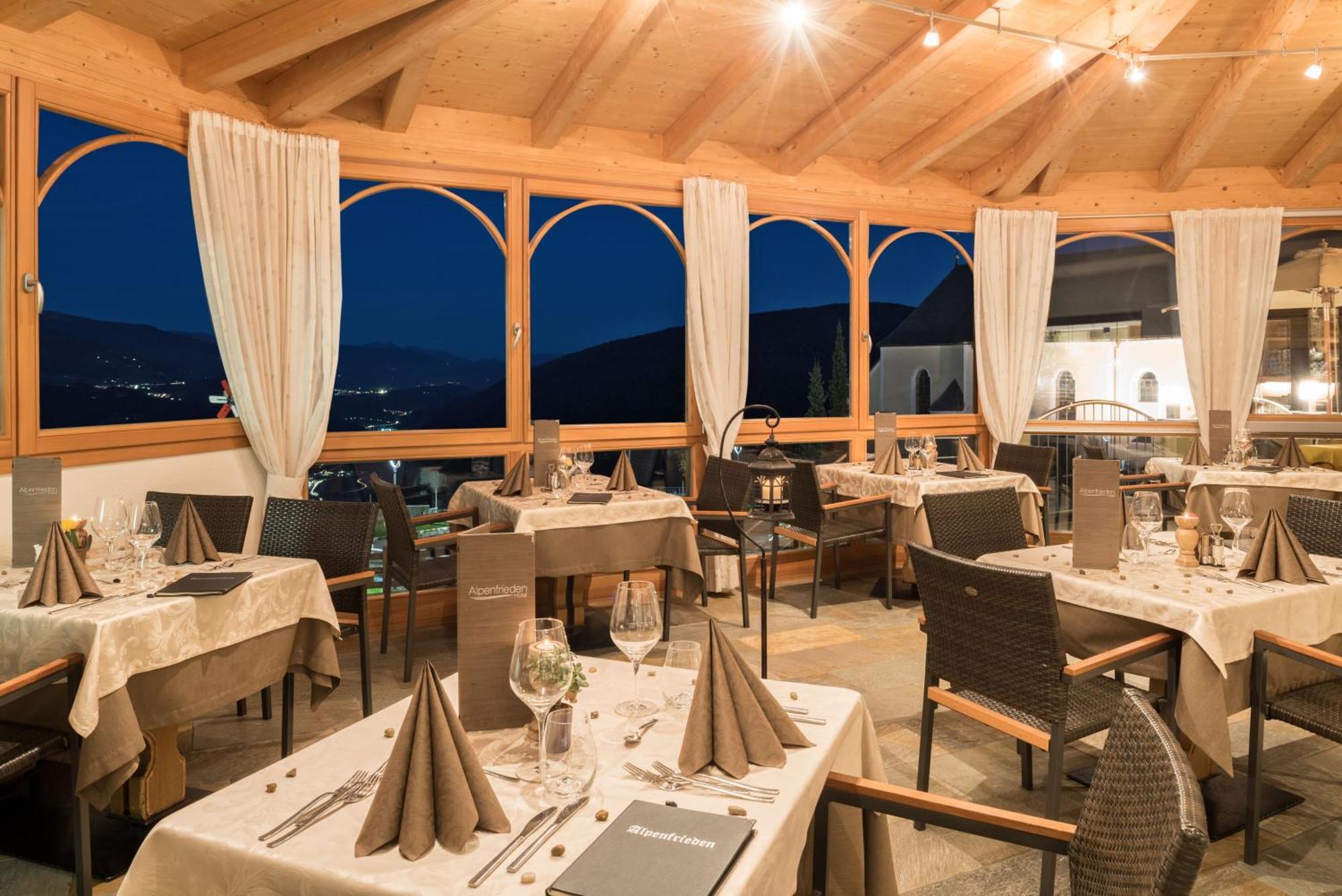Hotel Alpenfrieden Maranza Eksteriør bilde