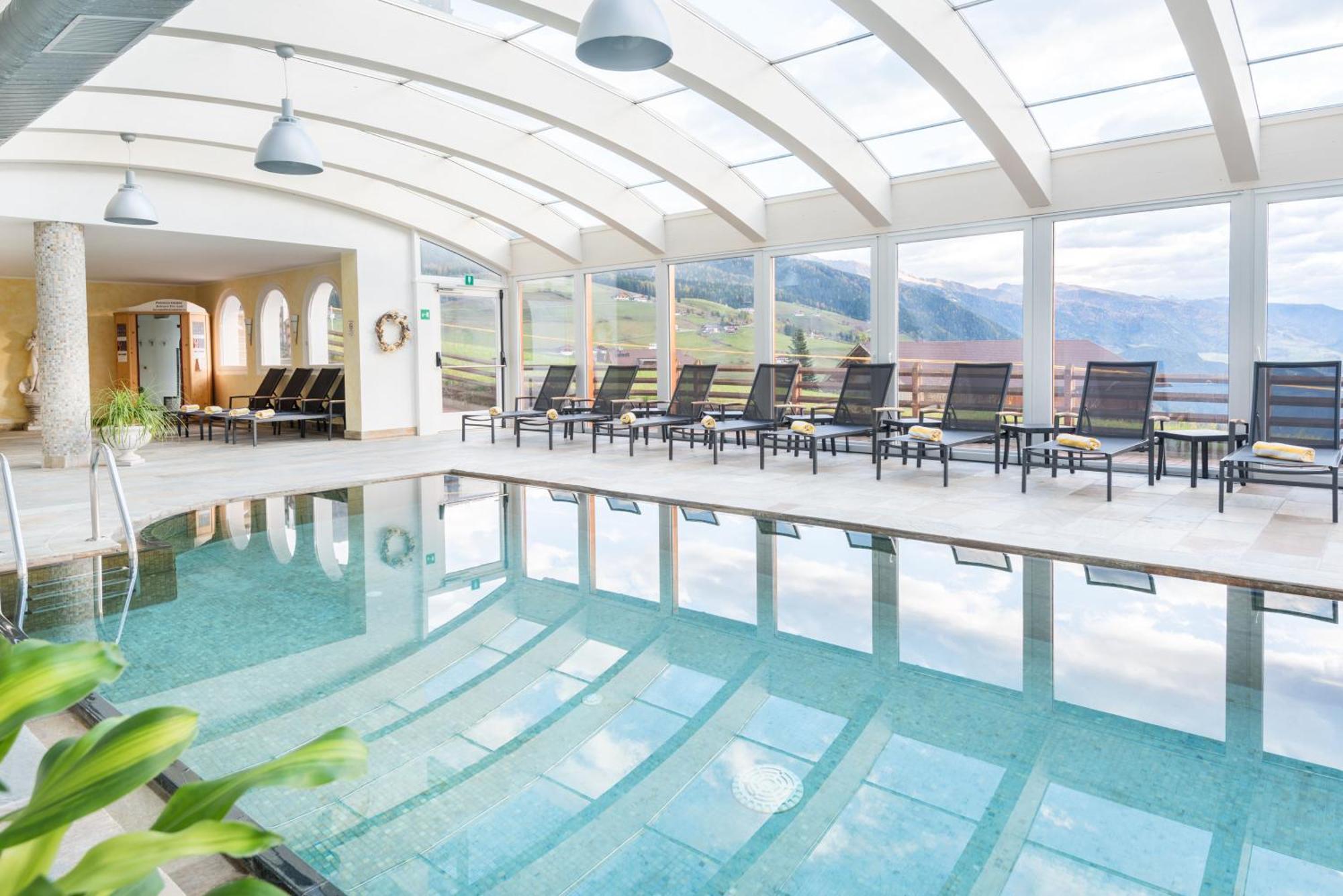 Hotel Alpenfrieden Maranza Eksteriør bilde
