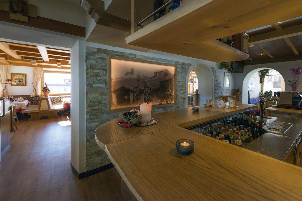 Hotel Alpenfrieden Maranza Eksteriør bilde