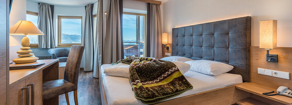 Hotel Alpenfrieden Maranza Eksteriør bilde